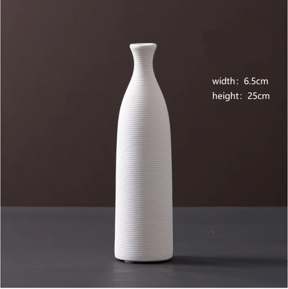 La Rana White Ceramic Vase